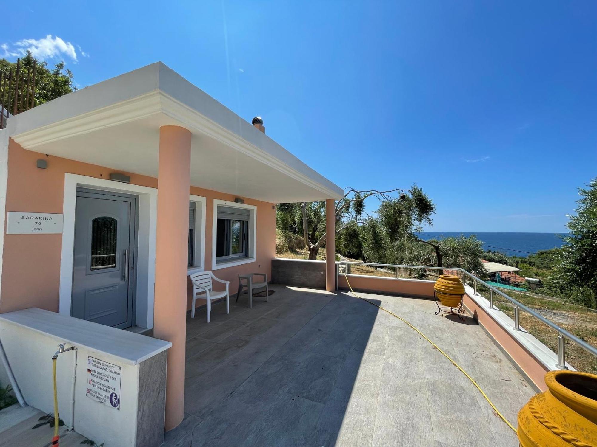 Alex Bar Apartments Sarakiniko Parga Eksteriør billede